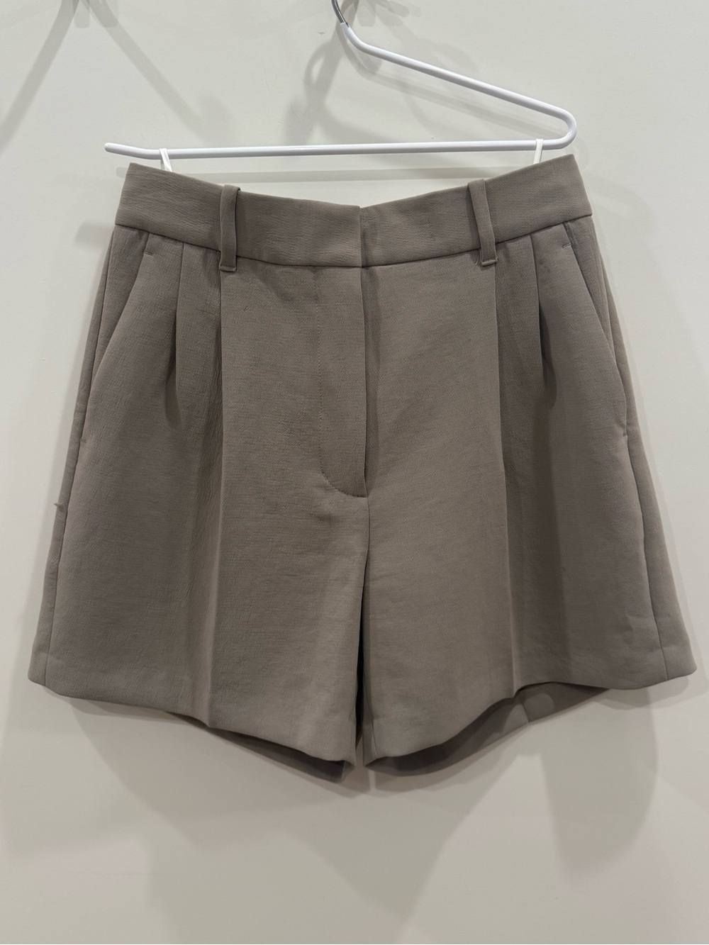 Aritzia The Effortless Short